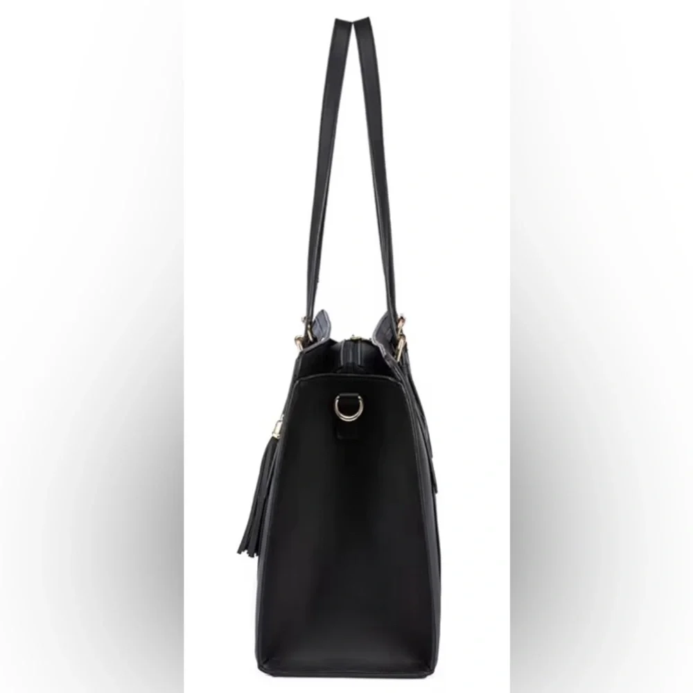 LIKE NEW Lovevook Enamored Laptop Bag
